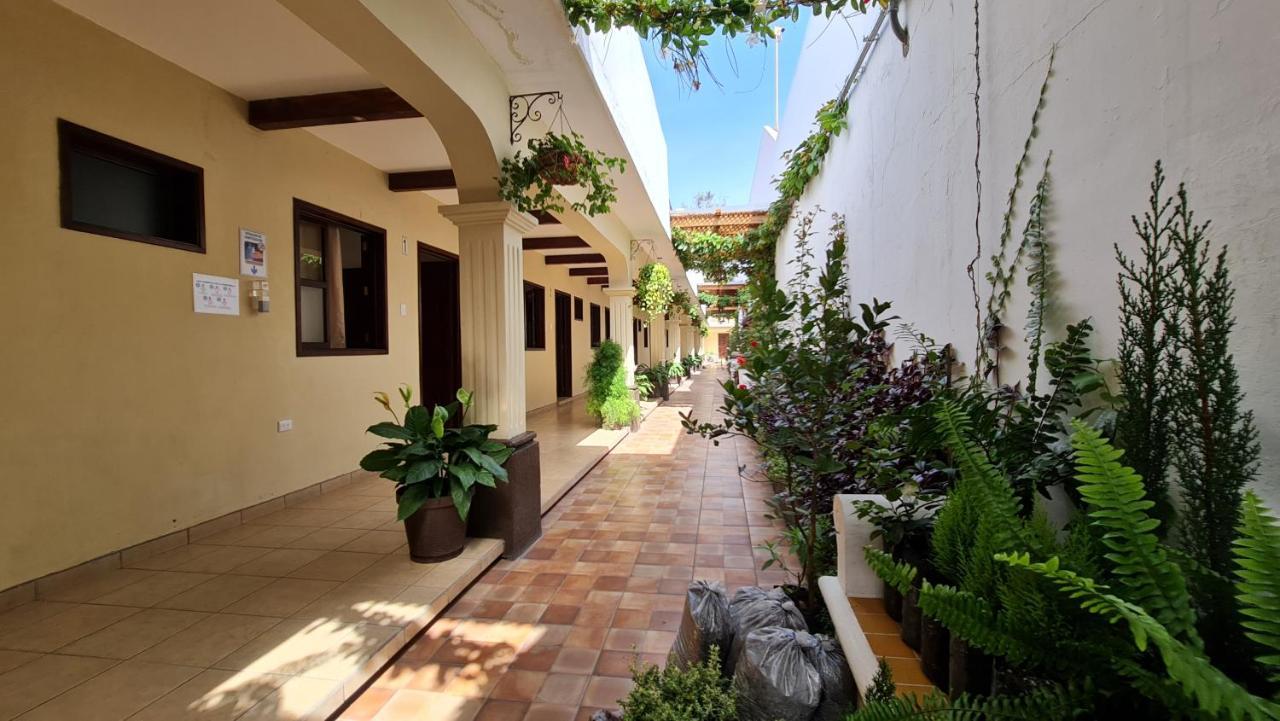 Nico Hotel Antigua Exteriör bild