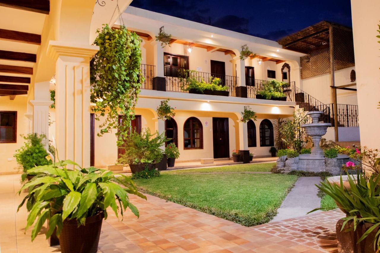 Nico Hotel Antigua Exteriör bild